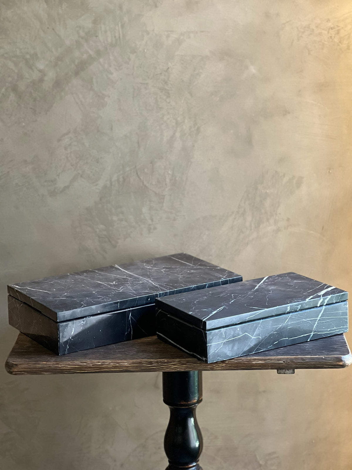 Cajas de Mármol Negro