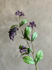 Follaje Plastic Berry Spray