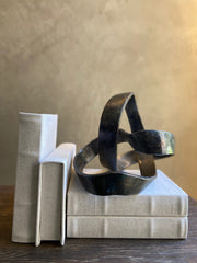 Escultura Nudo
